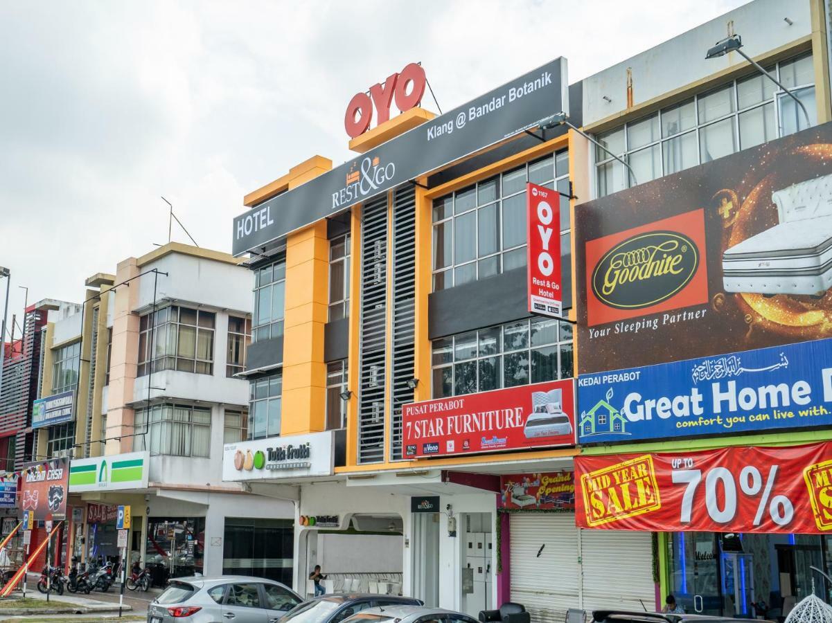 Oyo 1167 Rest And Go Hotel Кланг Экстерьер фото